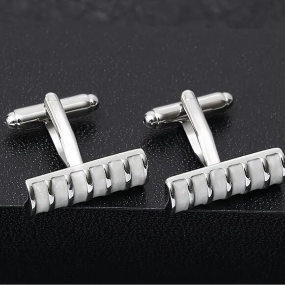 Round Silver Bar Cufflinks - Picture 2 of 2